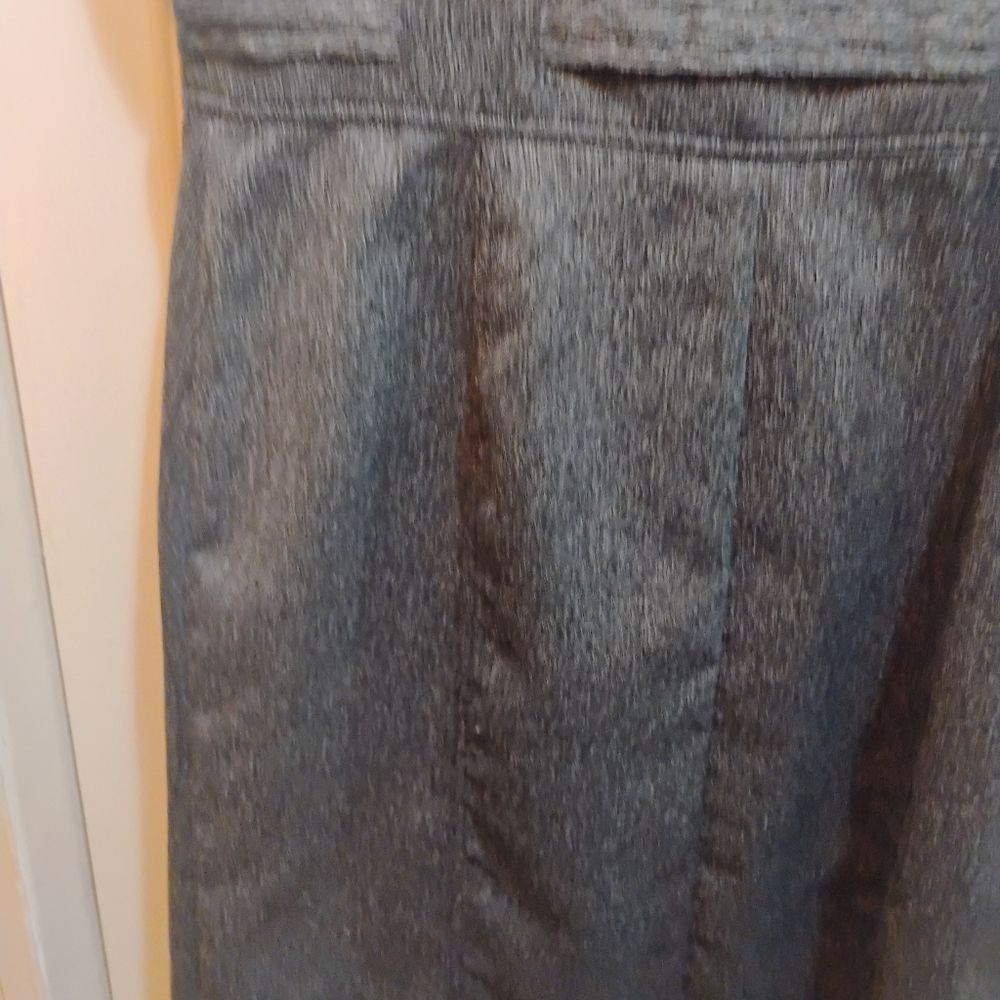 Chic Gray Button-Down Midi Dress - image 10